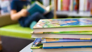 Pierwsza wizyta w bibliotece zamieniła się w podróż przez emocje