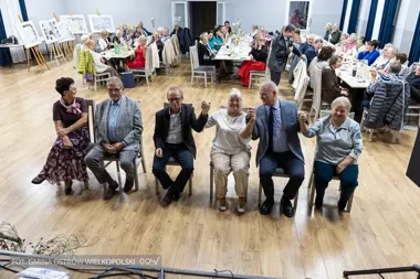 Koperta Życia, muzyka i stare fotografie. Tak świętowali seniorzy we Franklinowie