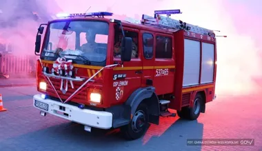 Nowy rozdział dla lewkowskich strażaków stary renault zyskał drugie życie