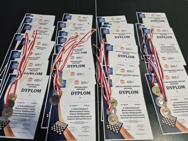 Boiska i warcaby w gminie Ostrów Wielkopolski dały uczniom sportowy awans