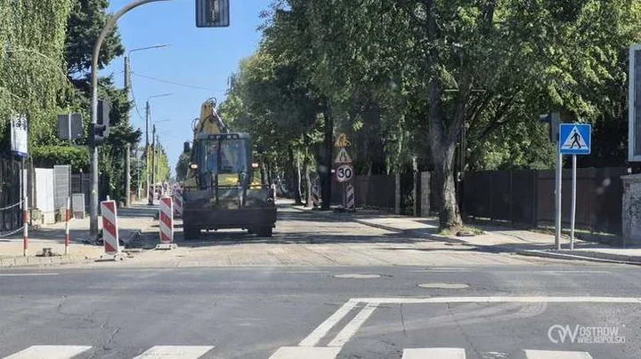 Ulica Ledóchowskiego zamknięta przez 11 godzin. Utrudnienia w Ostrowie