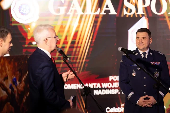 Policyjna gala w podpoznańskim hotelu - Ostrowska komenda wróciła z wyróżnieniami