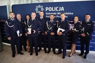 79 policjantów z Kryształową Gwiazdą - ostrowscy mundurowi wśród nagrodzonych