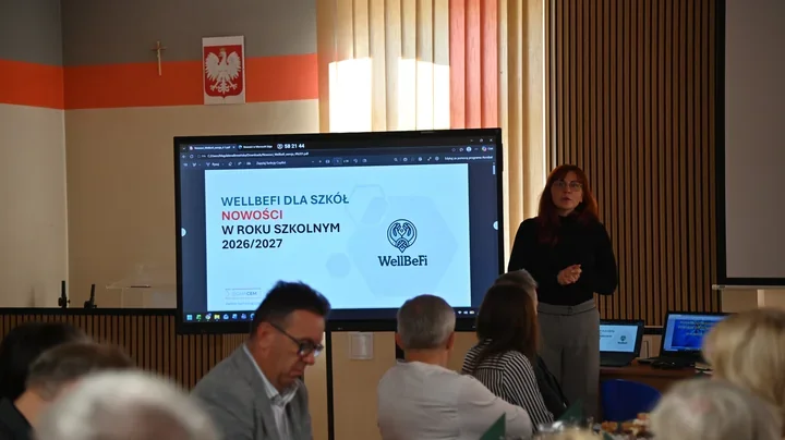 Bezpłatny psycholog online działa w szkołach powiatu ostrowskiego