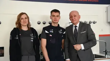 Uczeń z ostrowskiej budowlanki jedzie do Szanghaju po zwycięstwie w WorldSkills